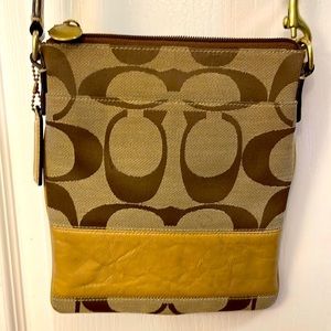 Authentic Coach cross body. Used maybe twice.